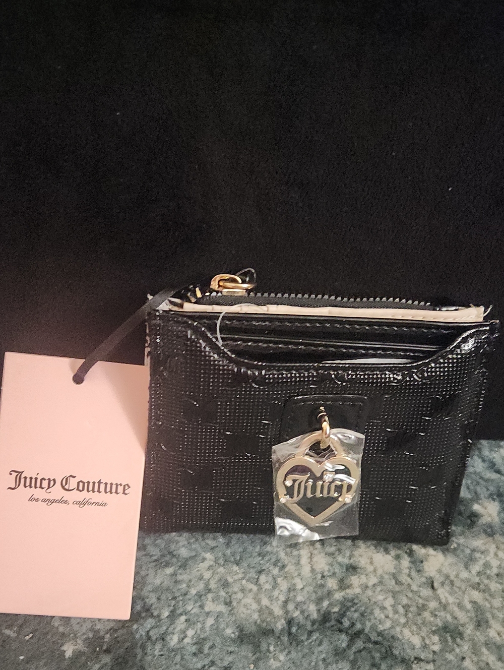 Juicy Couture Black Patent Wallet/multi Card Holder with Gold Heart Charm